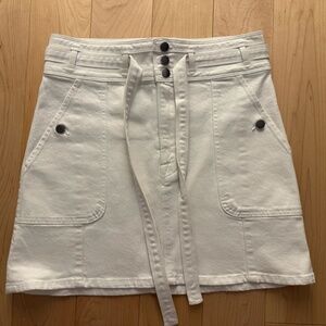 BNWOT- FRAME Le Mini Broderie Anglaise Denim Mini Skirt White Jean Waist Tie